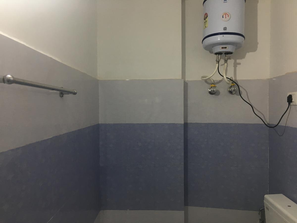 Oyo 12976 Hotel New Fiza Jammu Exterior photo